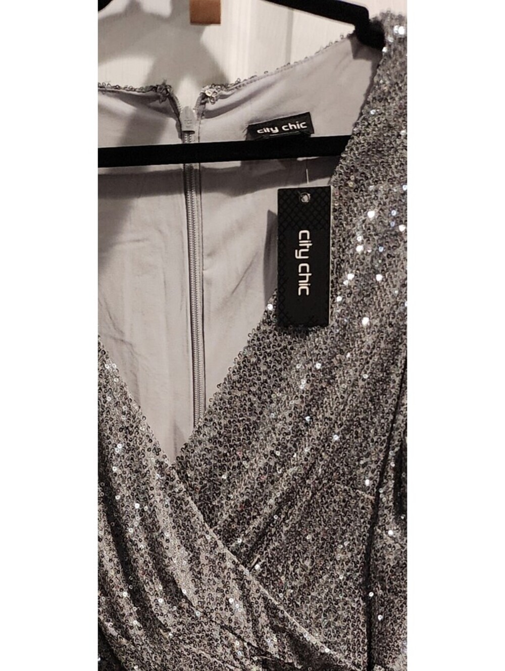 City Chic Silver Sequin Jumpsuit Romper (20W) - Picture 7 of 7